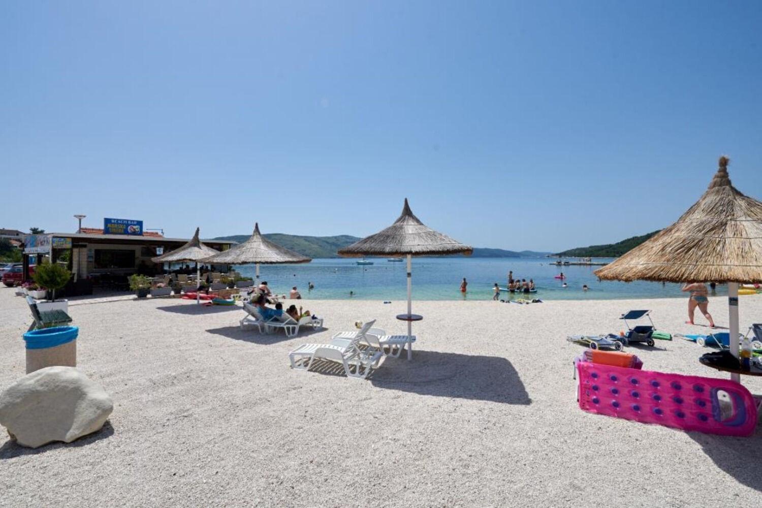 Apartments Mare - 30 M From Pebble Beach Seget Vranjica Exteriér fotografie