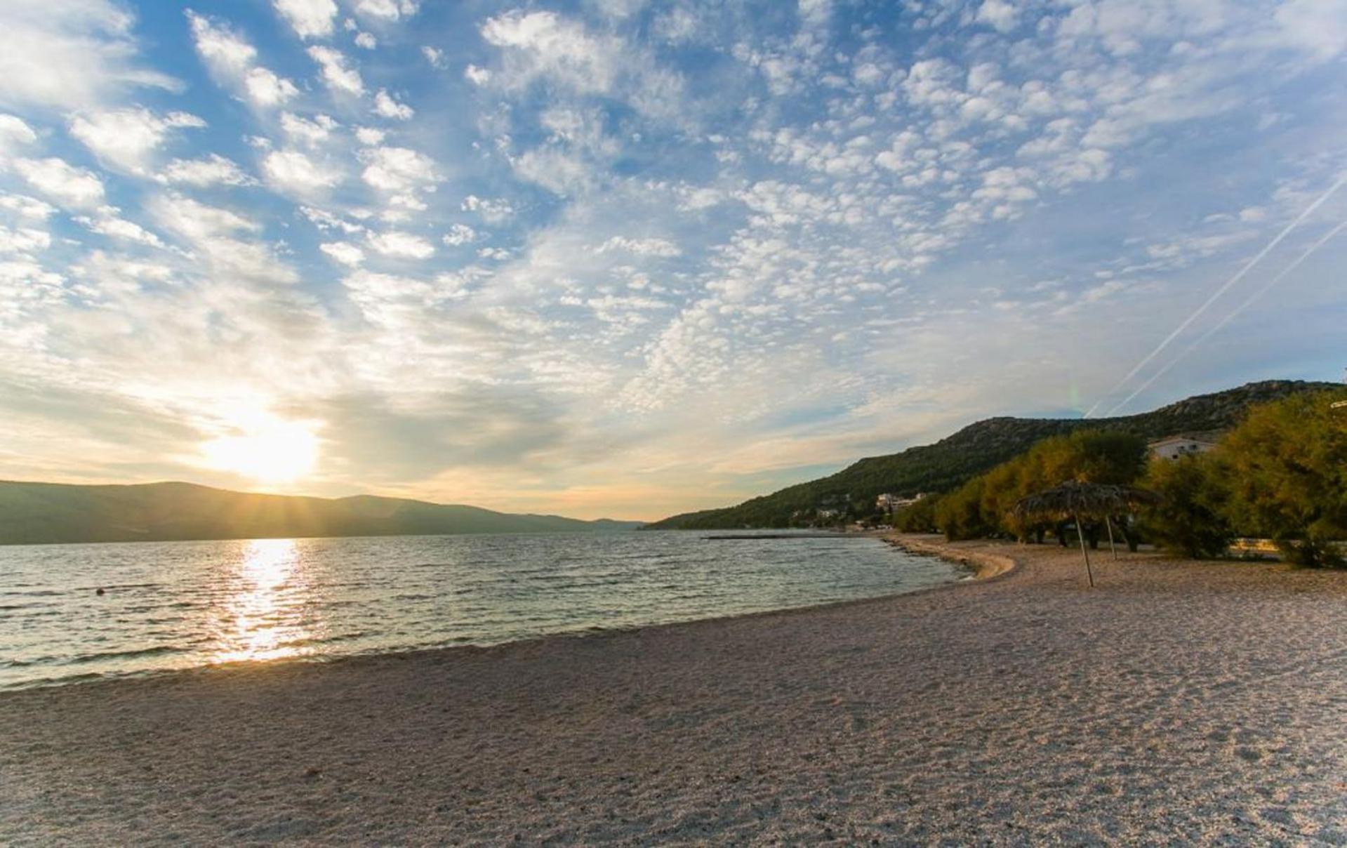 Apartments Mare - 30 M From Pebble Beach Seget Vranjica Exteriér fotografie